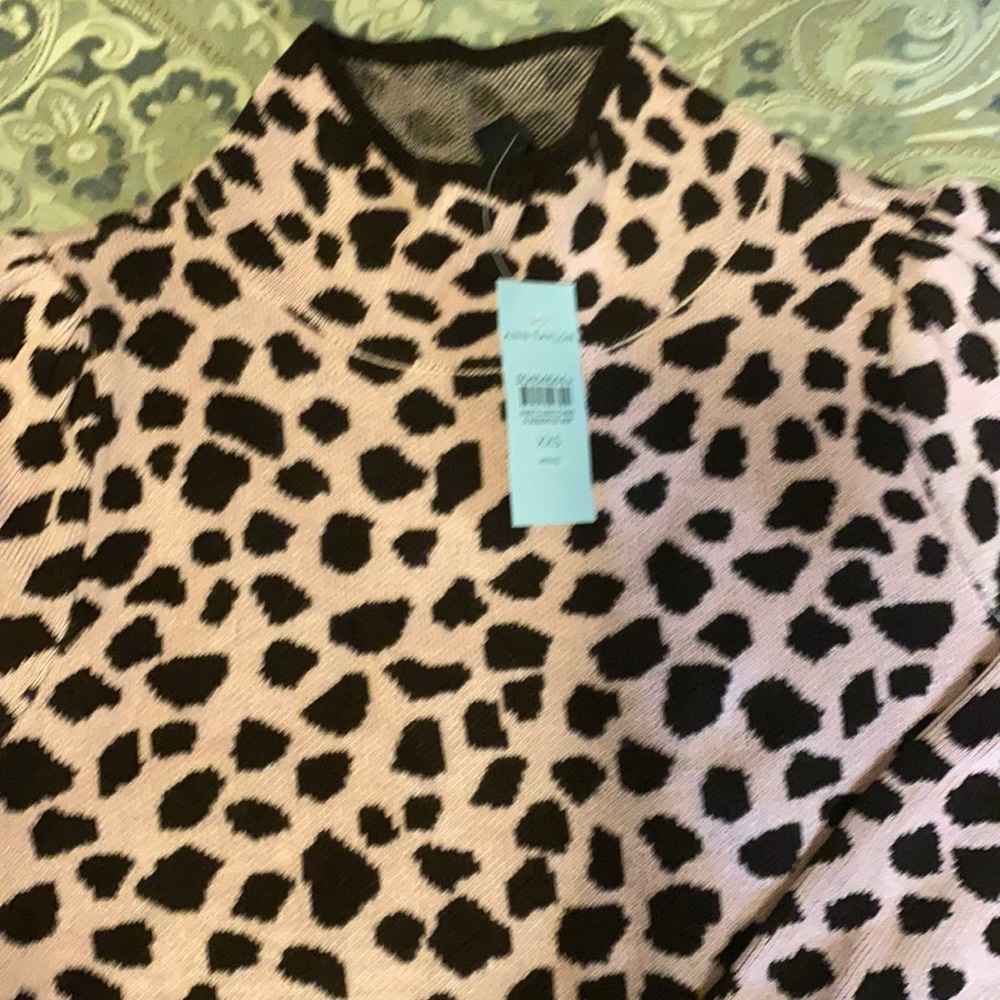 NWT mock neck sweater